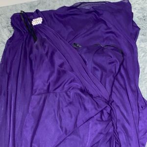 Blondie nites by Stacy sklar purple long dress it is one shoulder strap
